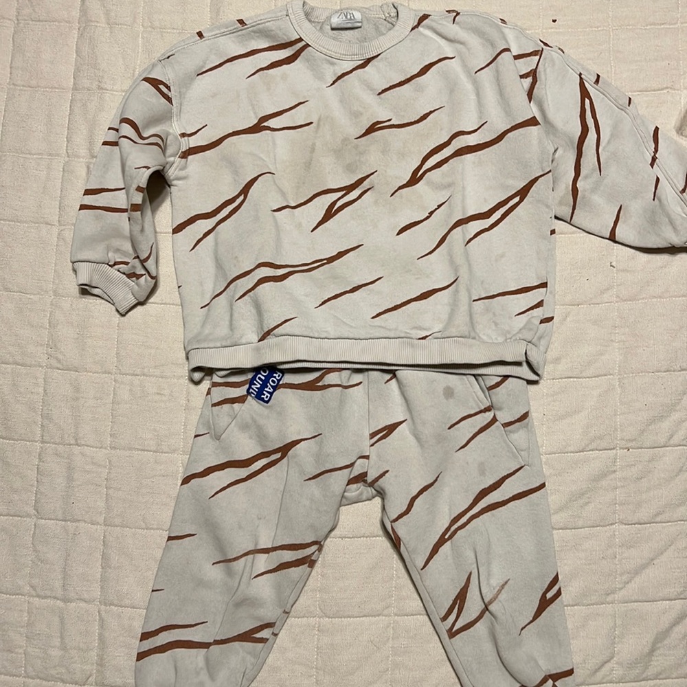 Zara sweat set